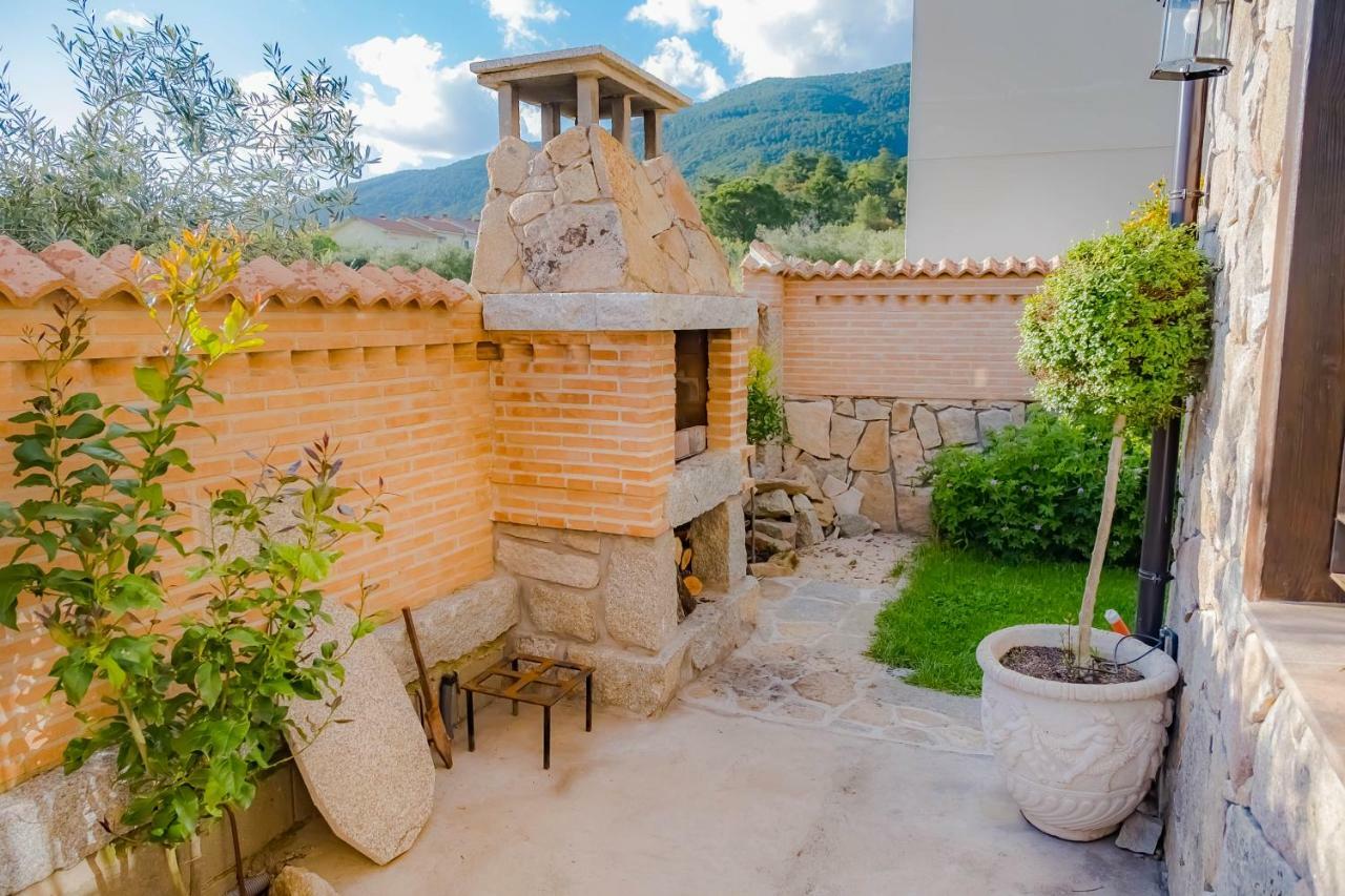 Casa Los 5 Caños Sotillo de la Adrada Exterior foto