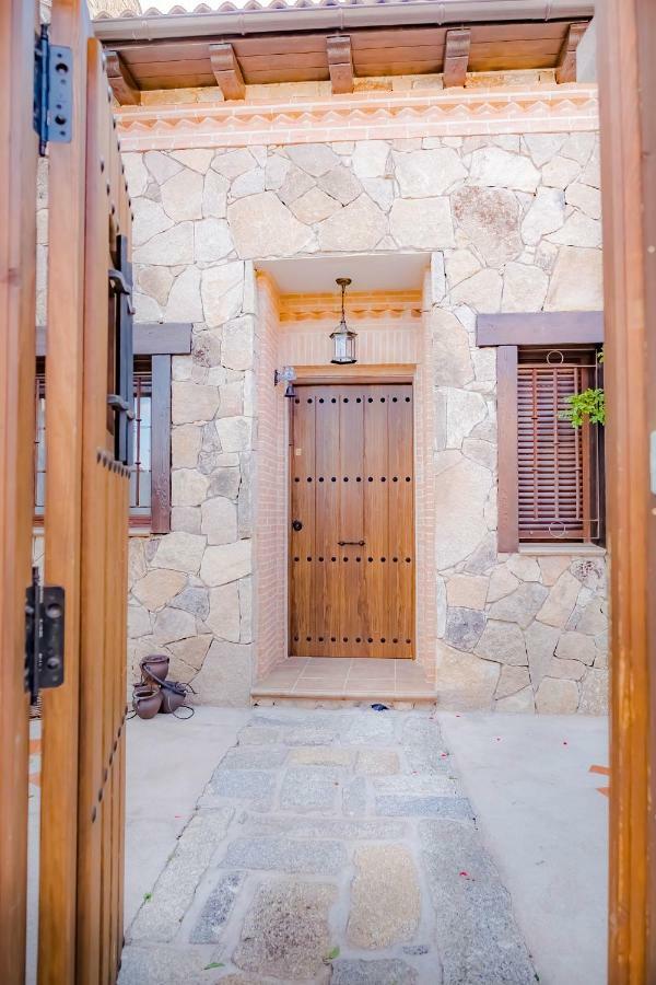 Casa Los 5 Caños Sotillo de la Adrada Exterior foto