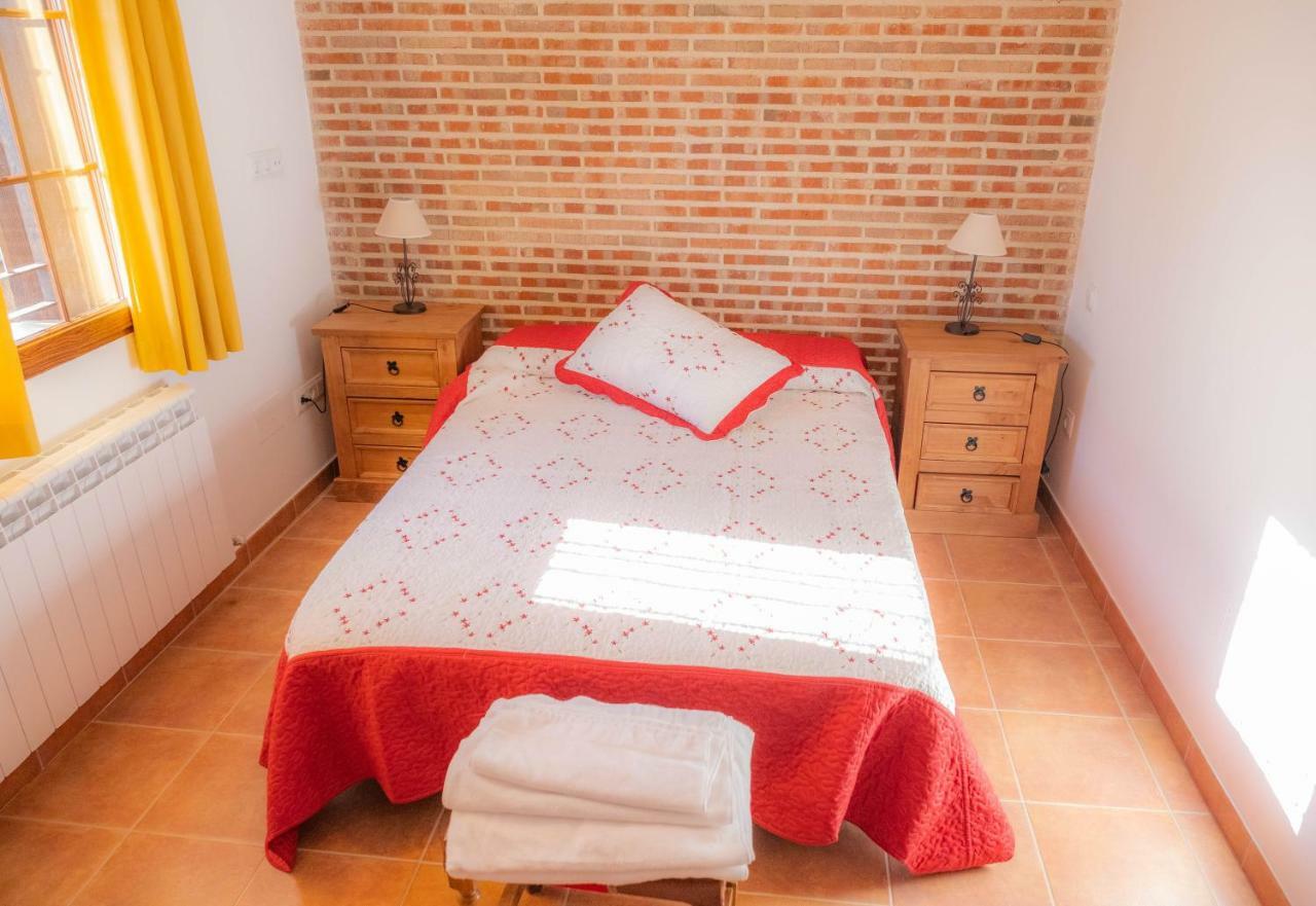 Casa Los 5 Caños Sotillo de la Adrada Exterior foto
